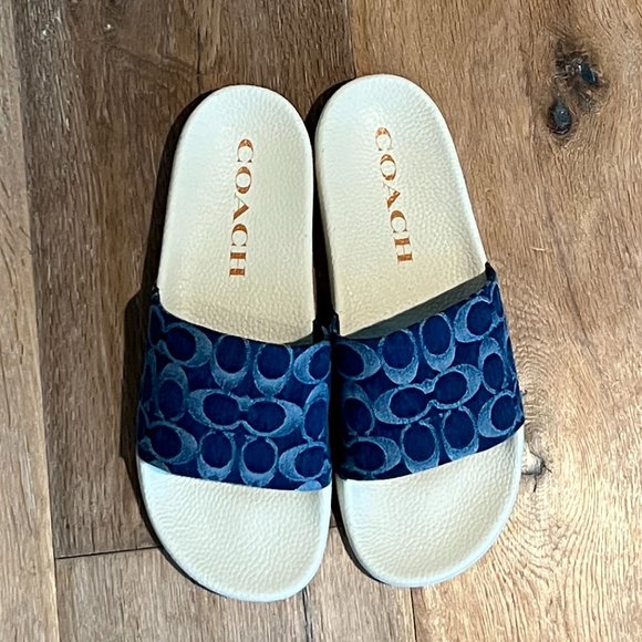 SOLD NEW Authentic Coach Udele Signature Monogram Denim Pool Slides in Denim 10 - Picture 11 of 12